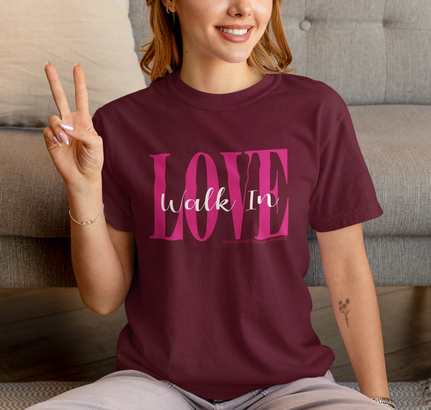 CAMINA CON AMOR | Camiseta unisex Bella+Canvas 